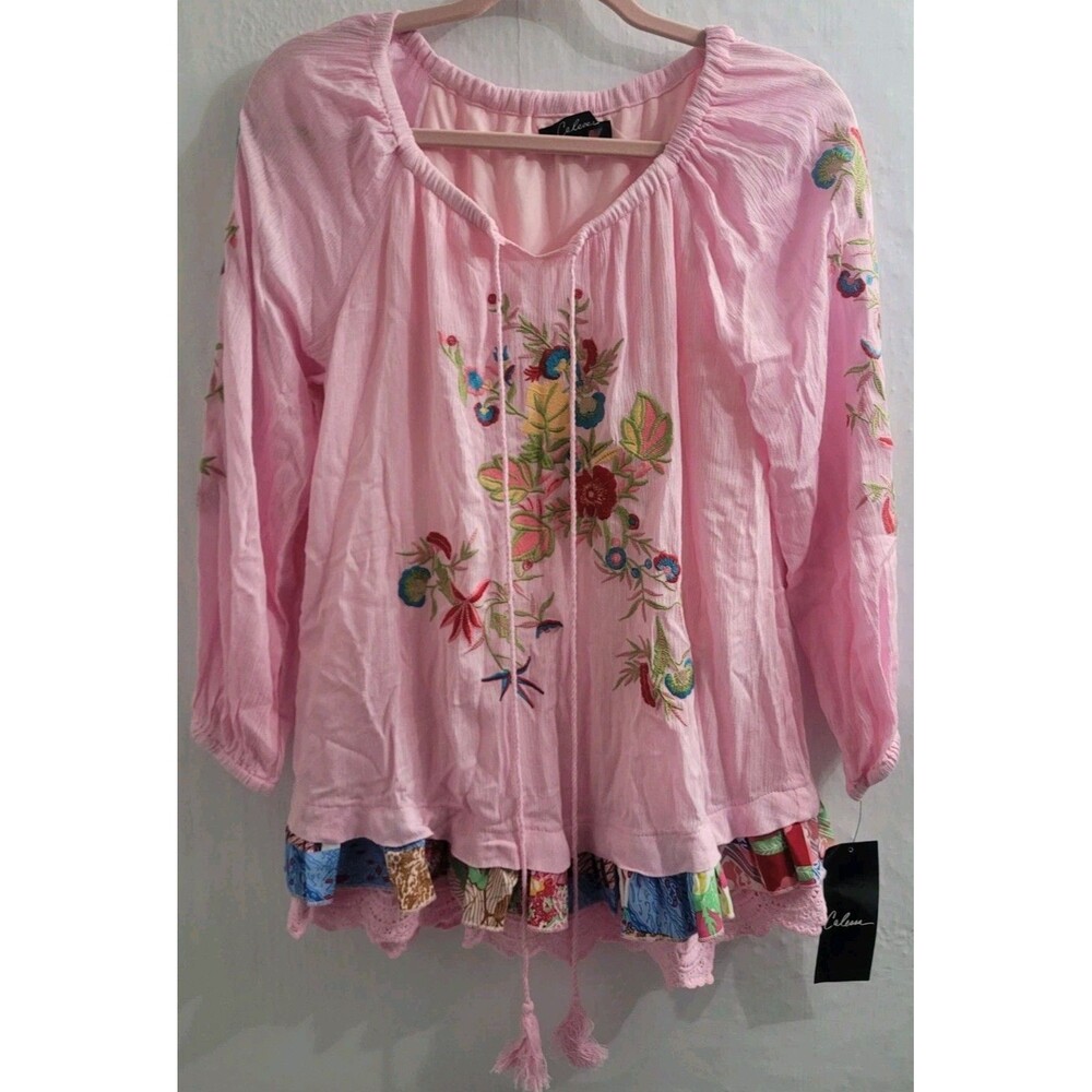 Calessa Pink Sz S Floral Embroidered Crinkle Sleeve Split Round Neck Tassel Boho